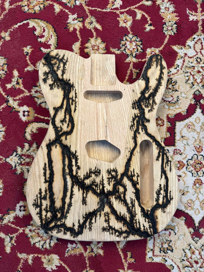 Kit body - Ash 1 piece with lichtenberg burning