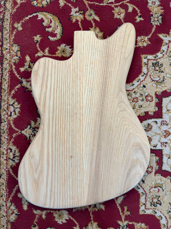 Kit body - Ash 2 piece J-style