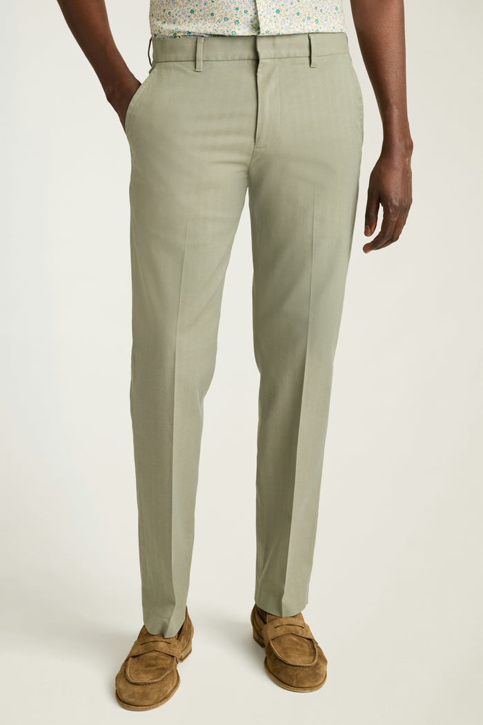 Weekday Warrior Dress Pants