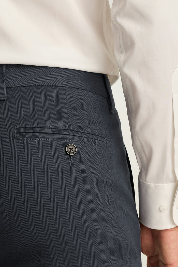 Weekday Warrior Dress Pants